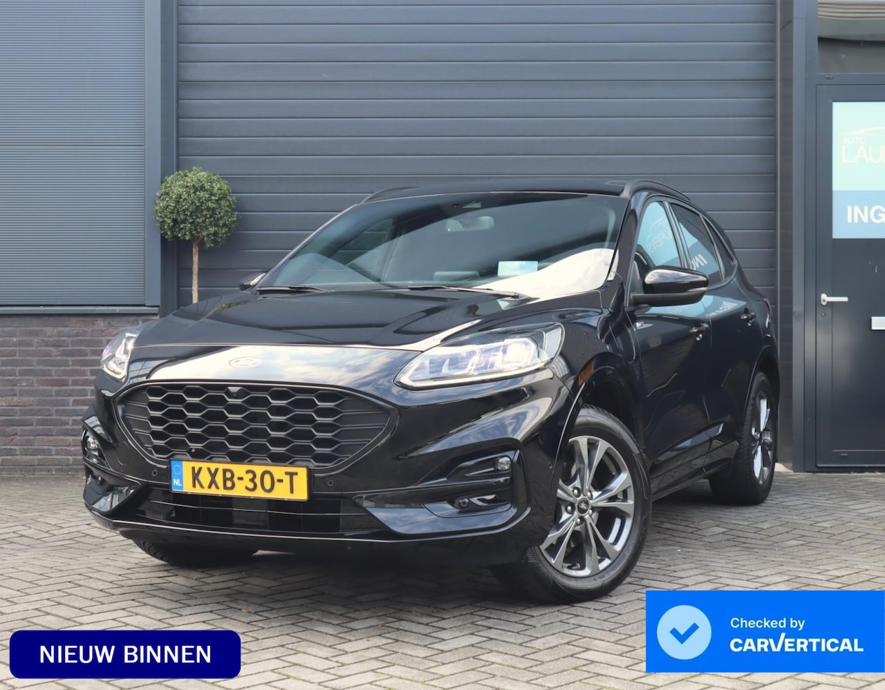 Ford Kuga - 2.5 PHEV ST-Line X | Pano | Trekhaak |  Stoel, stuur en voorruitverwarming | Camera | Trek - AutoWereld.nl