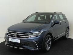 Volkswagen Tiguan - 1.4 TSI eHybrid R-Line Business | SoH 88% | Trekhaak | Achteruitrijcamera | Matrix LED ver