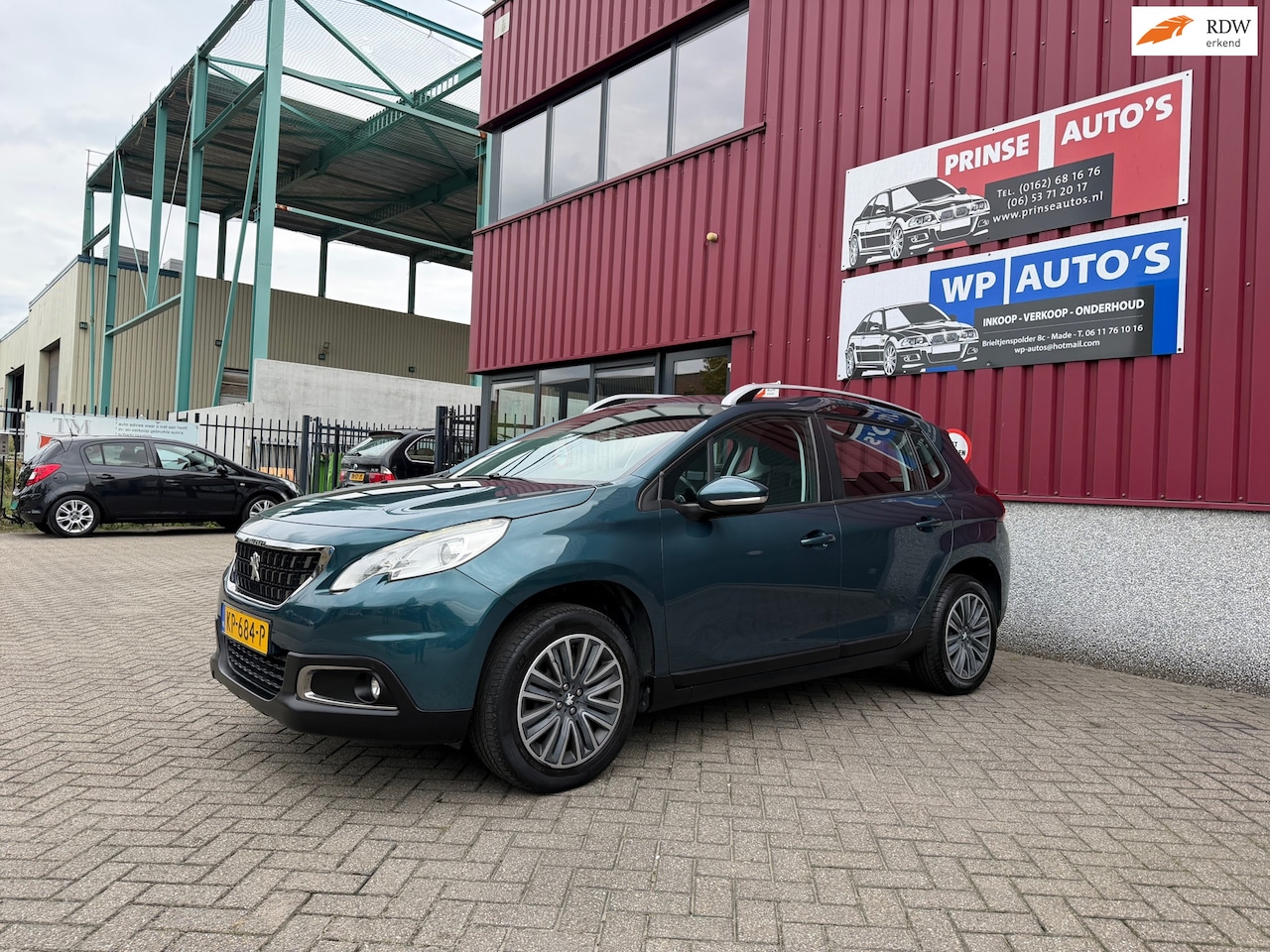 Peugeot 2008 - 1.2 PureTech / AUTOMAAT / TREKHAAK / NAP / - AutoWereld.nl
