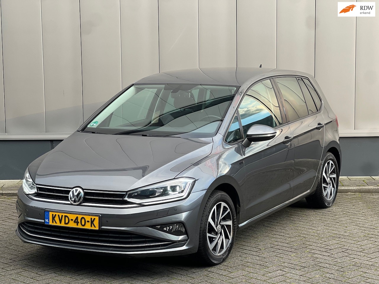 Volkswagen Golf Sportsvan - 1.0 TSI Highline Edition 1.0 TSI Highline Edition - AutoWereld.nl
