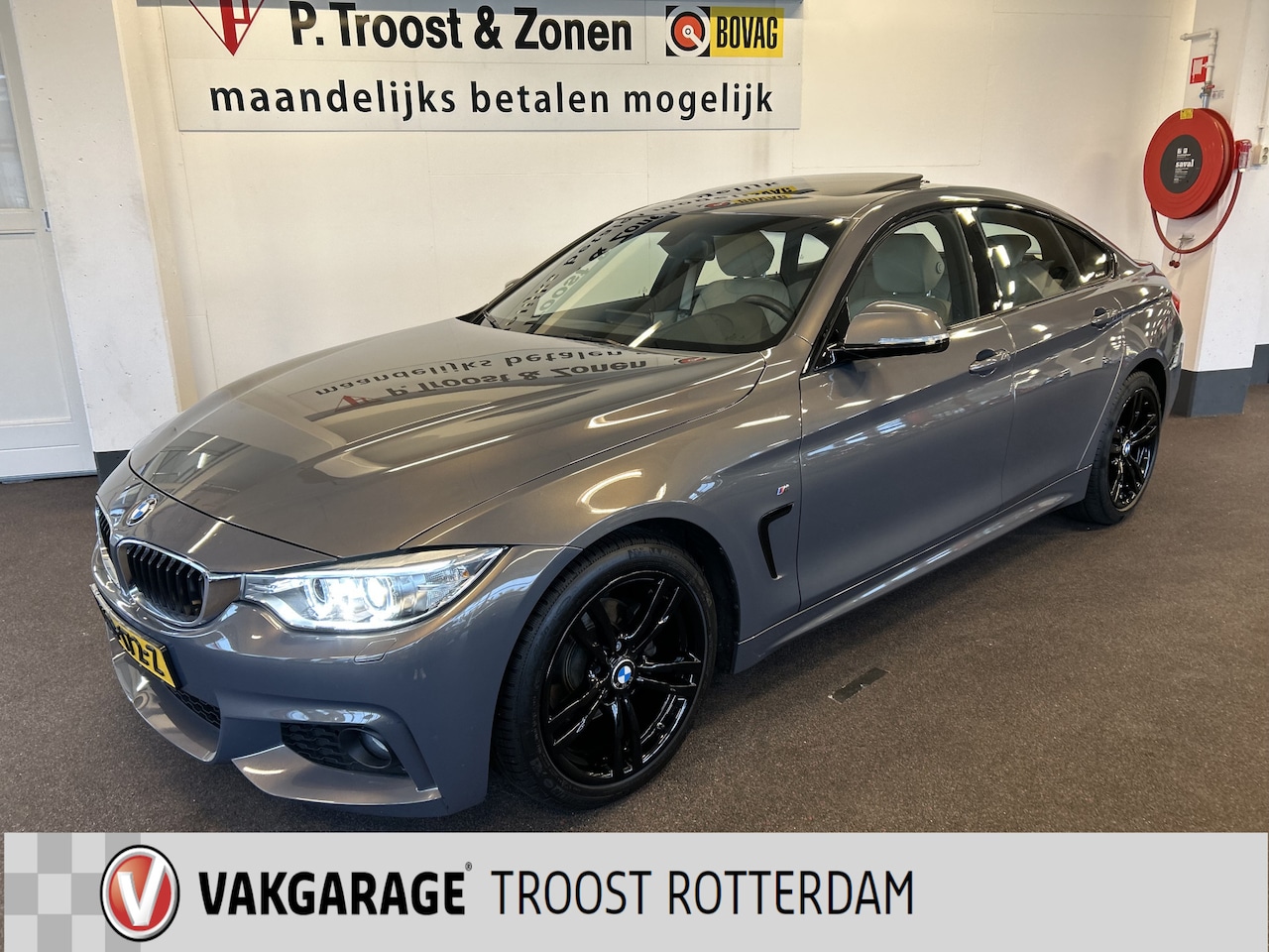 BMW 4-serie Gran Coupé - 418i Individual M-pakket Schuifkanteldak/Automaat/Navigatie/Climate controle/Cruise cotrol - AutoWereld.nl