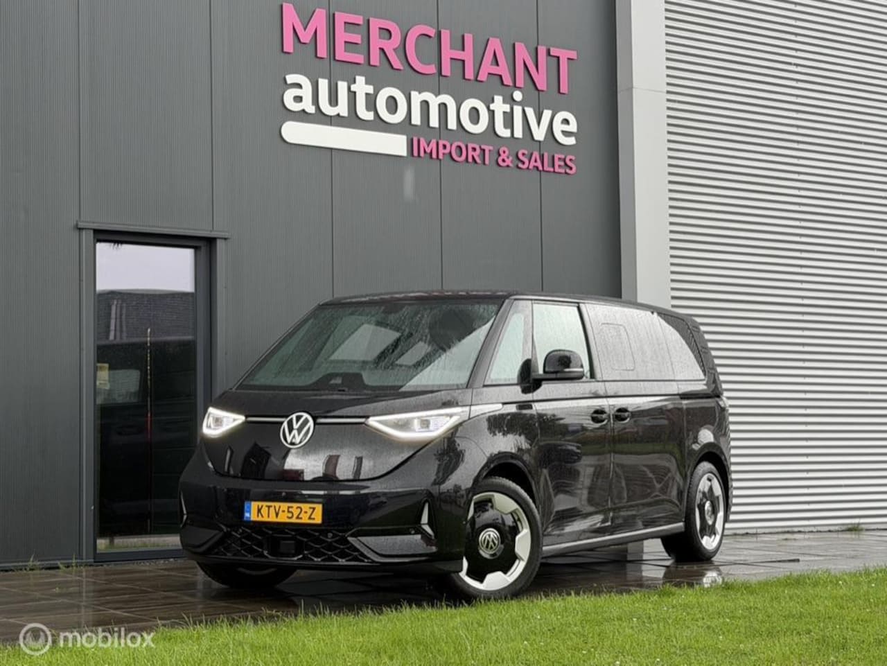 Volkswagen ID. Buzz - GTX - 4MOTION 340pk 86 kWh - LWB - AutoWereld.nl