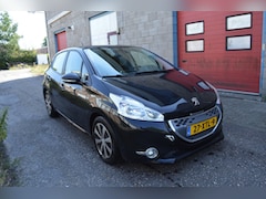 Peugeot 208 - 1.4 e-HDi Active bj 12 automaat auto start niet