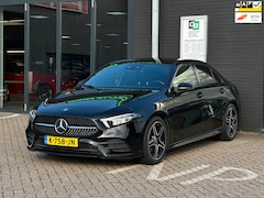 Mercedes-Benz A-klasse - 180 Business Solution AMG/CAMERA/SFEERVERLICHTING/NL-AUTO NAP