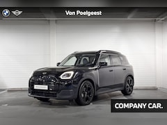 MINI Countryman - E Favoured | Pakket M plus | Panoramadak | Stuurwielverwarming |