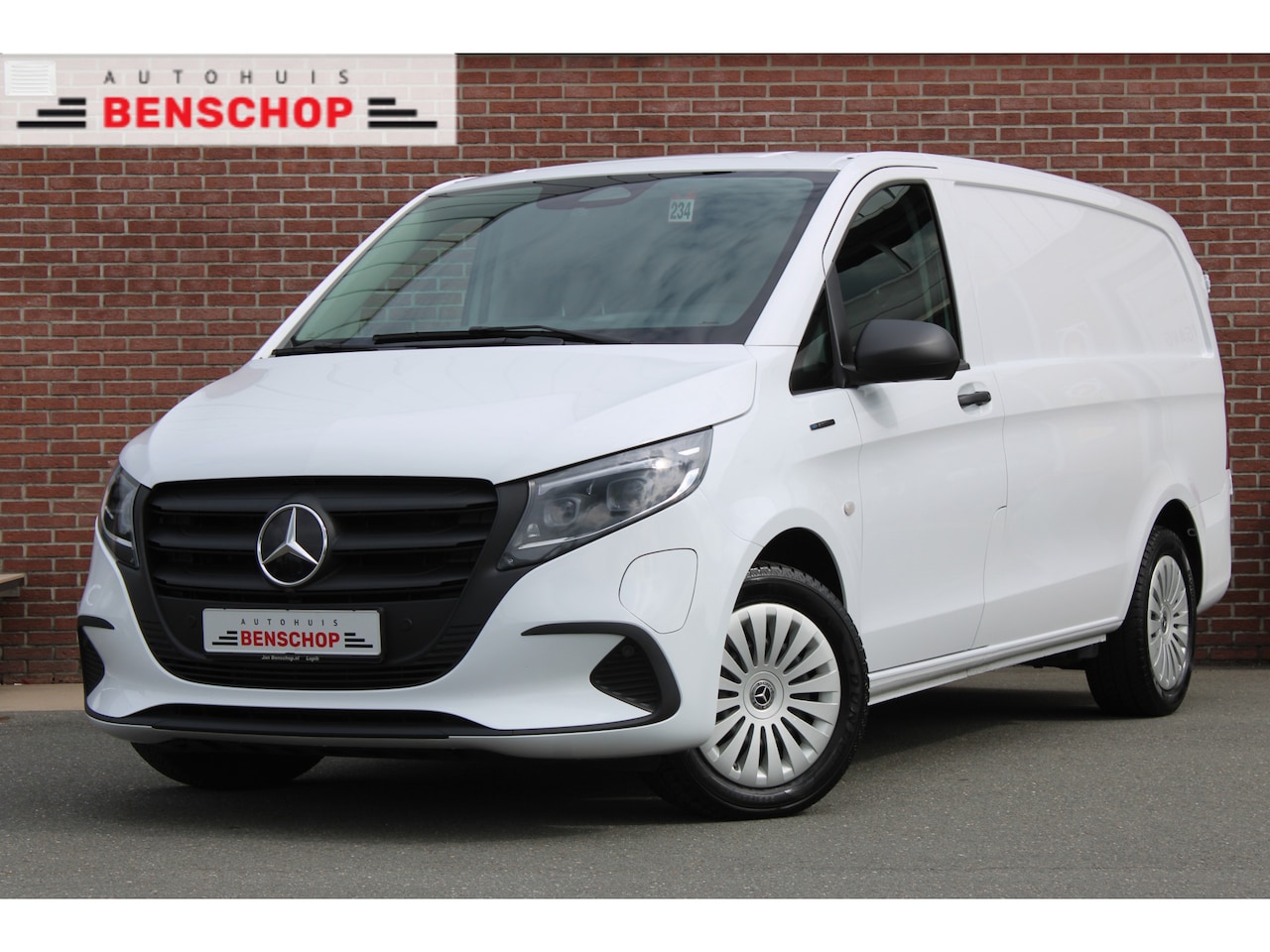 Mercedes-Benz eVito - 129 L2 90 kWh |MULTIBEAM|382KM-WLTP|CAMERA|CRUISE| - AutoWereld.nl