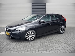 Volvo V40 - 1.5 T3 R-Design