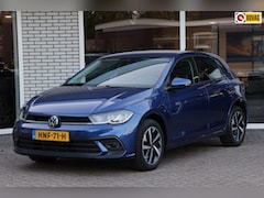Volkswagen Polo - Achteruitrijcamera App-connect Navigatie Parkeersensoren