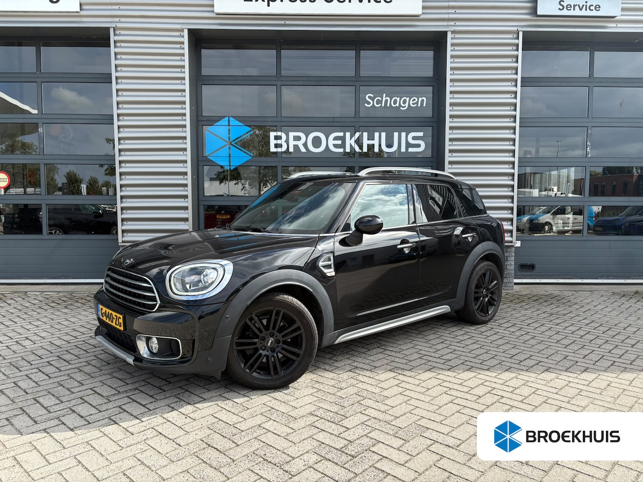 MINI Countryman - 1.5 136pk Cooper Dutch Made Edition | Stoelverwarming | Harman Kardon | Sensoren | Navigat - AutoWereld.nl