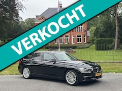 BMW 3-serie Touring - 320i High Executive