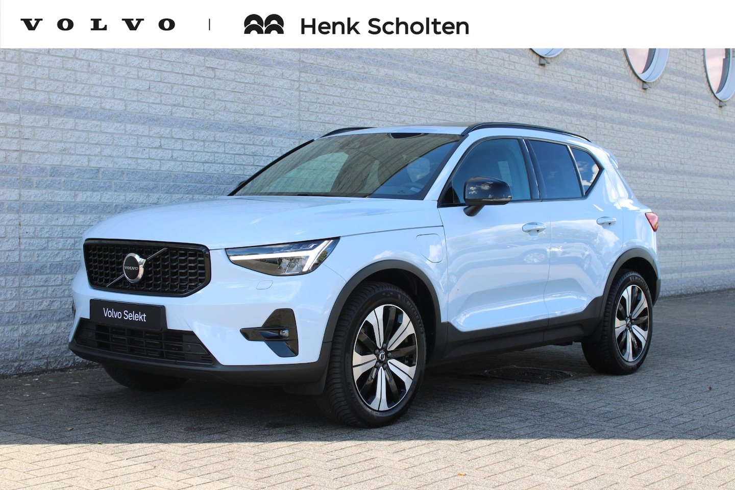 Volvo XC40 - 1.5 T5 Recharge Inscription | Elektrisch glazen panorama-dak | Elektrisch verstelbare voor - AutoWereld.nl