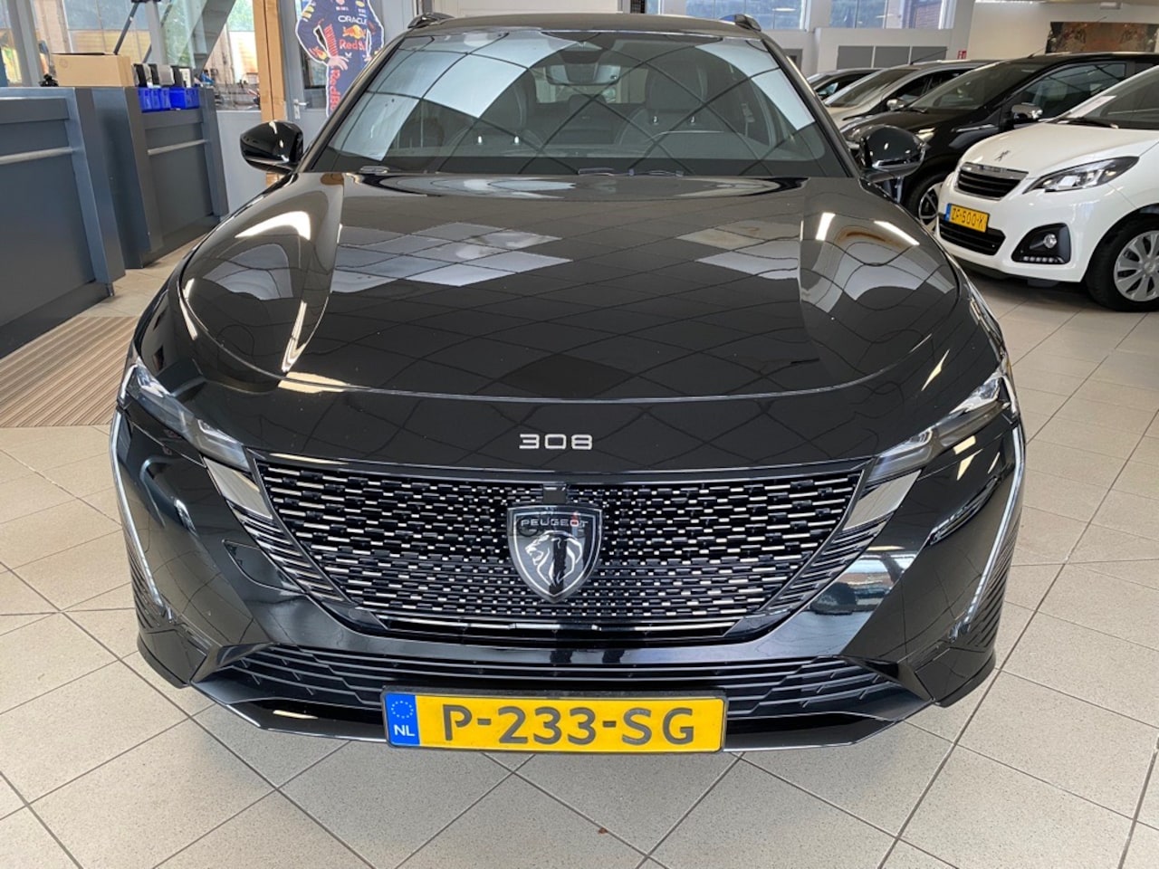Peugeot 308 SW - 1.2 PT 130pk EAT8 GT RIJKLAAR - AutoWereld.nl