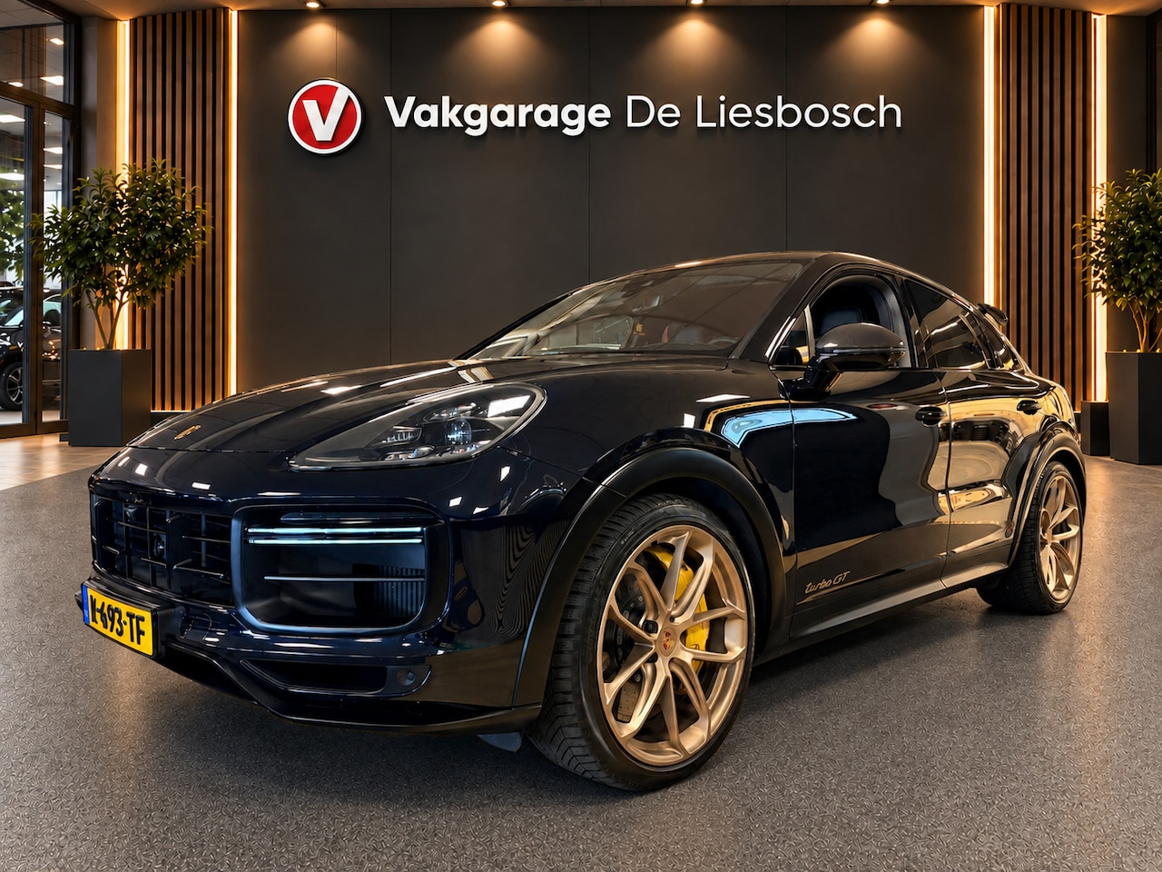 Porsche Cayenne Coupé - 4.0 Turbo GT 641pk / Carbon dak / carbon pakket / 22inch / keramisch / dealer onderhouden - AutoWereld.nl