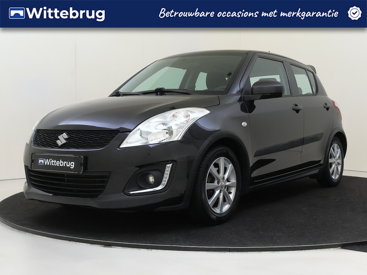 Suzuki Swift - 1.2 Dynamic EASSS | Airco | Stoelverwarming | Bluetooth | Parkeerhulp | Trekhaak afneembaa - AutoWereld.nl