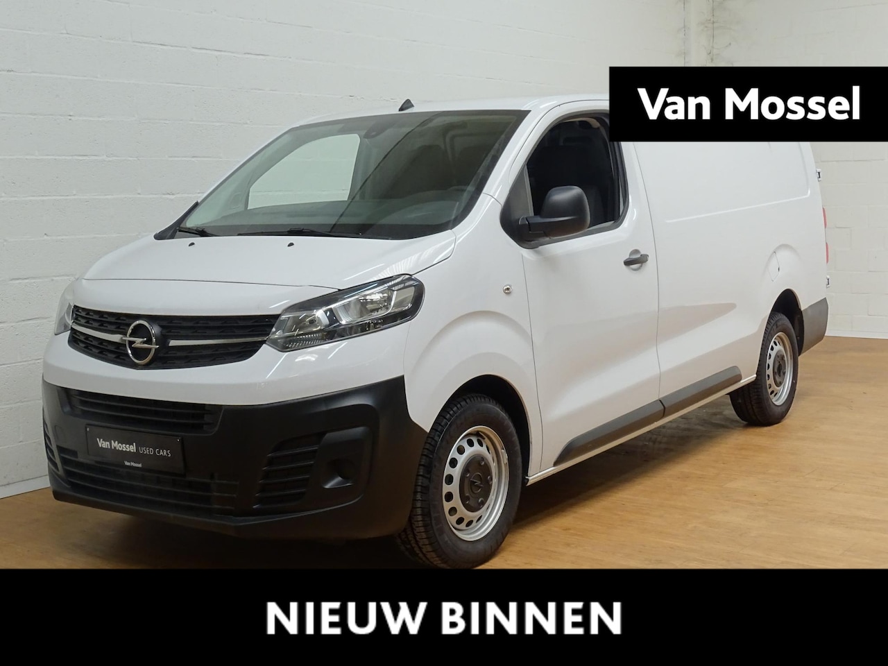 Opel Vivaro - 2.0 CDTI L3H1 Edition | Airco | Navigatie | Camera - AutoWereld.nl