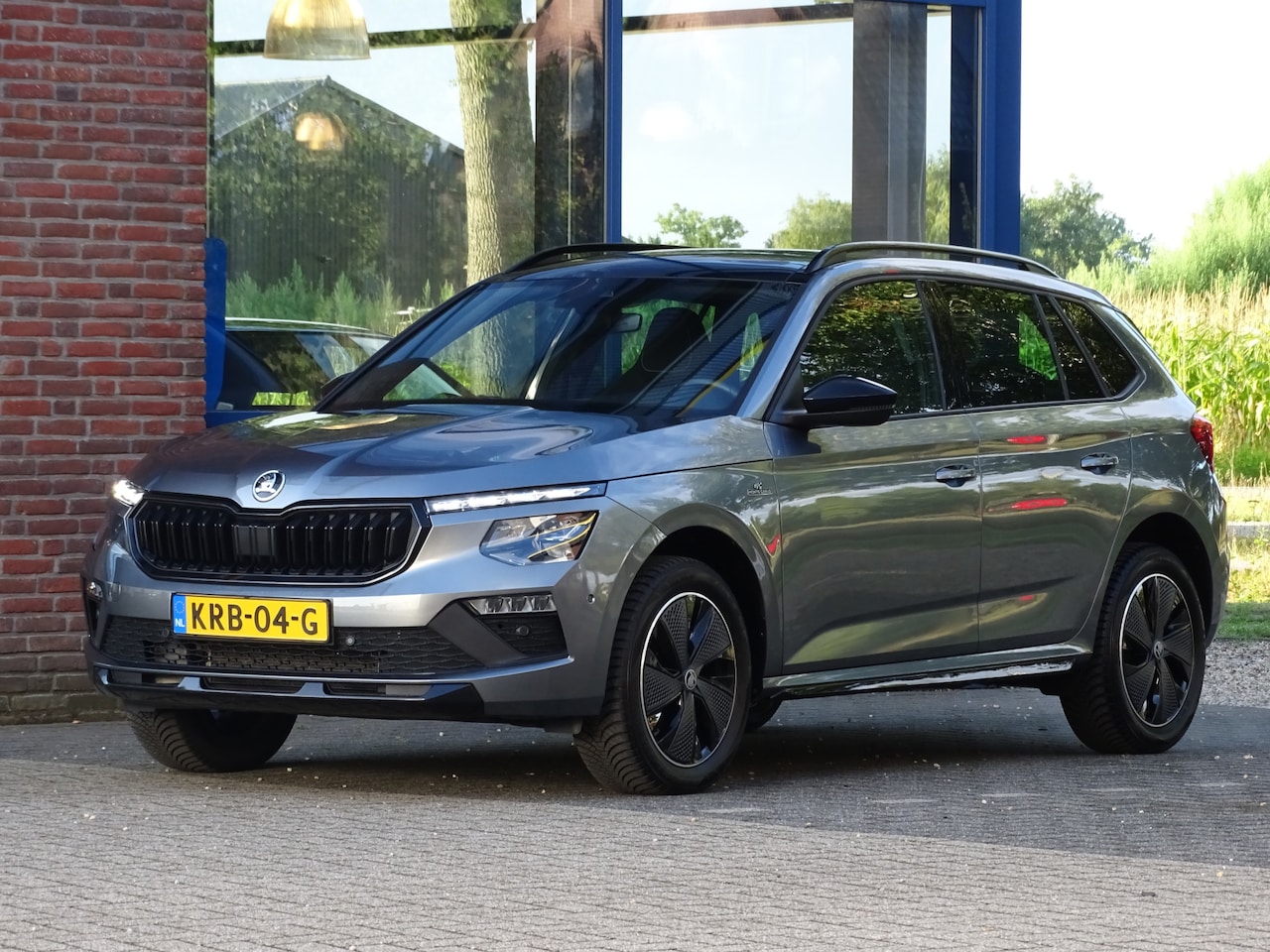 Skoda Kamiq - MONTE CARLO Elekt weg klapbare haak Elekt achter klep Panorama dak - AutoWereld.nl