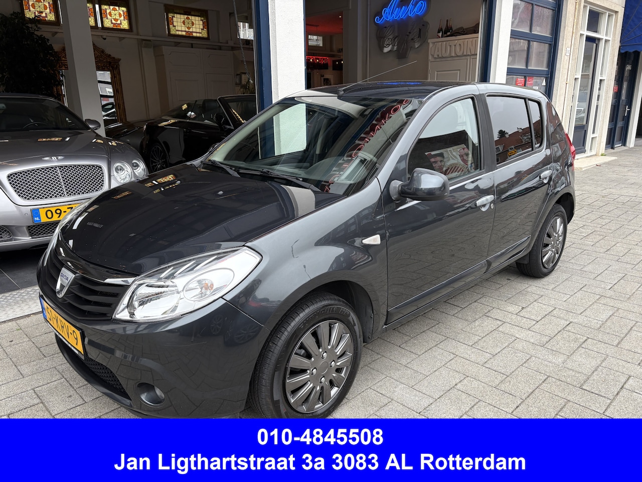 Dacia Sandero - 1.2 Lauréate 5-DEURS/APK 7-2027/AIRCO - AutoWereld.nl