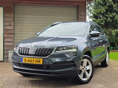 Skoda Karoq - 1.5 TSI ACT Business Edition Automaat Trekhaak Keyless LED Canton NAP 2e eigenaar