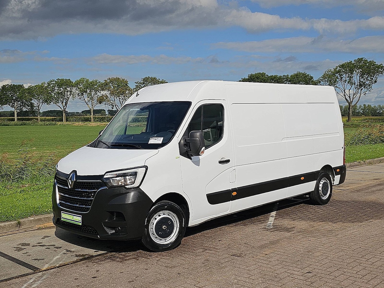Renault Master - T35 2.3 dCi 150 L3H2 Energy Comfort Cruise control, Airco, Pdc, Navi - AutoWereld.nl