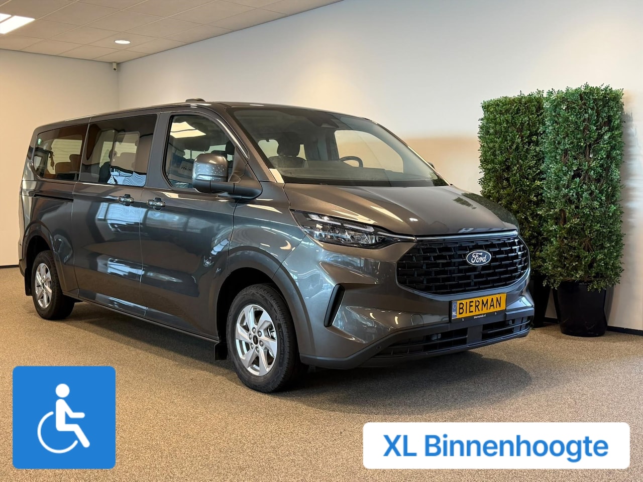 Ford Tourneo Custom - L2H1 Rolstoelbus Bodemverlaging XXL-ombouw (148cm) - AutoWereld.nl