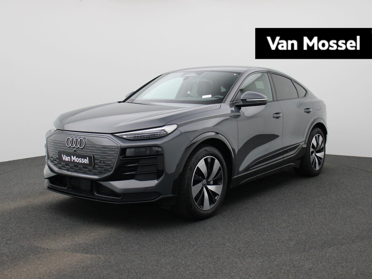Audi Q6 e-tron - edition performance 100 kWh | Adaptive cruise control | 360 graden camera | Dodehoekdetect - AutoWereld.nl