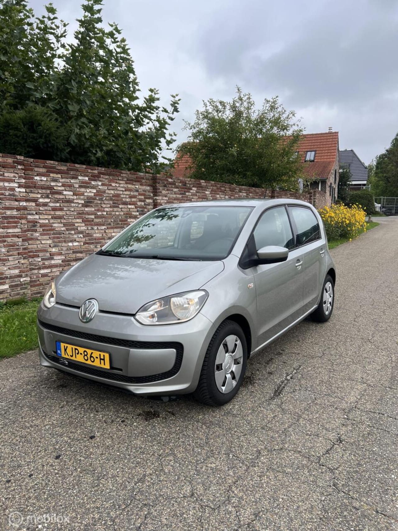 Volkswagen Up! - 1.0 high up! BlueMotion 1.0 high up! BlueMotion - AutoWereld.nl