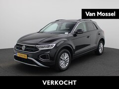 Volkswagen T-Roc - 1.0 TSI Life 110 PK| Origineel Nederlands | Apple Carplay | Android Auto | Airco | Parkeer