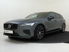Volvo V60 - 2.0 T8 AWD + Dark | Trekhaak | HUD | Schuif-/Kanteldak