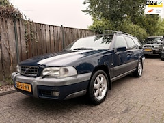 Volvo V70 XC - 2.4 T AWD Comfort - automaat - airco - leder