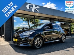 Toyota Yaris - 1.5 Hybrid 115 Business Plus