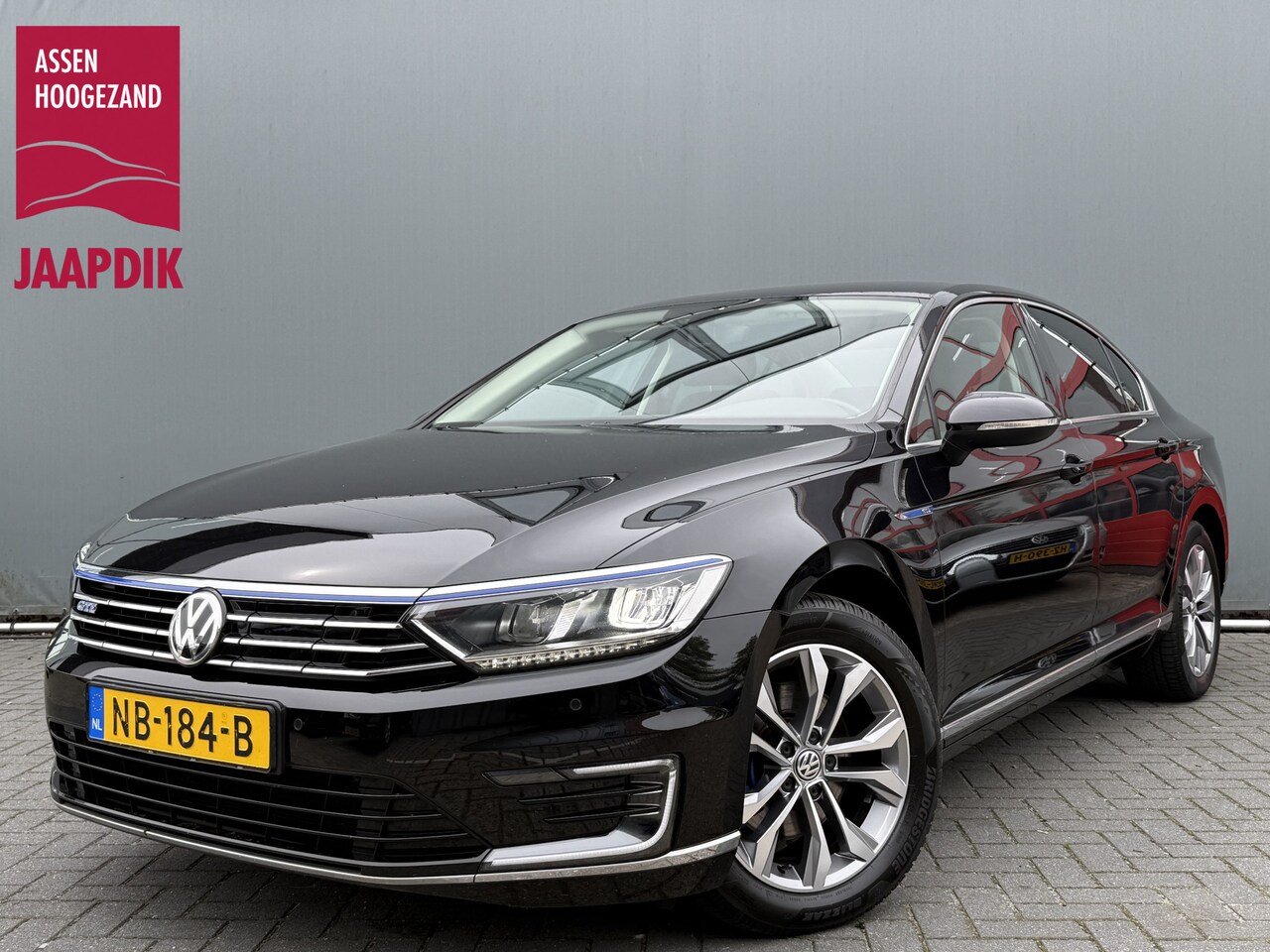 Volkswagen Passat - BWJ 2016 1.4 TSI GTE 231 PK Connected Series TREKHAAK | FULL LED | CARPLAY + ANDROID | NAV - AutoWereld.nl