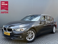 BMW 3-serie Touring - 320d High Executive BWJ 2017 AUTOMAAT | LEDER | STOELVERW. | ELEK. TREKHAAK | ELEK. ACHTER
