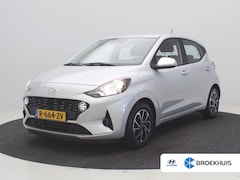 Hyundai i10 - 1.0 Comfort Smart 5-zits Automaat/ Navigatie / Airco / Cruise Control / Achteruitrijcamera