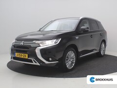 Mitsubishi Outlander - 2.4 PHEV Pure / Stoelverwarming / Navigatie via Android Auto/Apple Carplay / Cruise Contro