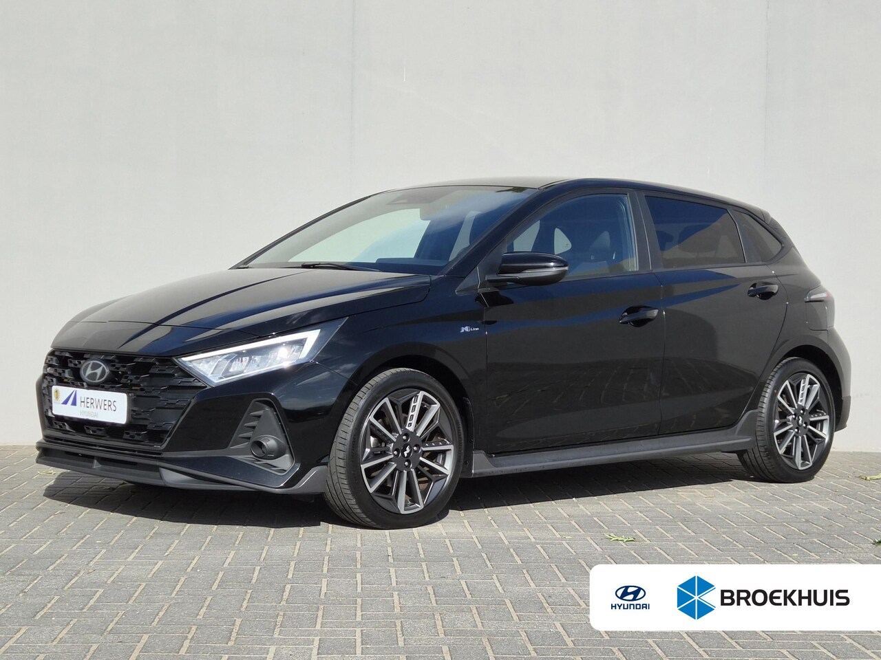 Hyundai i20 - 1.0 T-GDI Premium / Navigatie via Apple Carplay of Android Auto / Stuur- & Stoel verwarmin - AutoWereld.nl