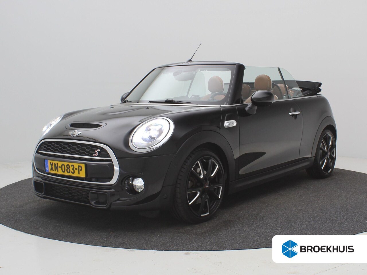 MINI Cabrio - 2.0 Cooper S Chili Serious Business / Navigatie / Parkeersensoren voor en achter / Histori - AutoWereld.nl