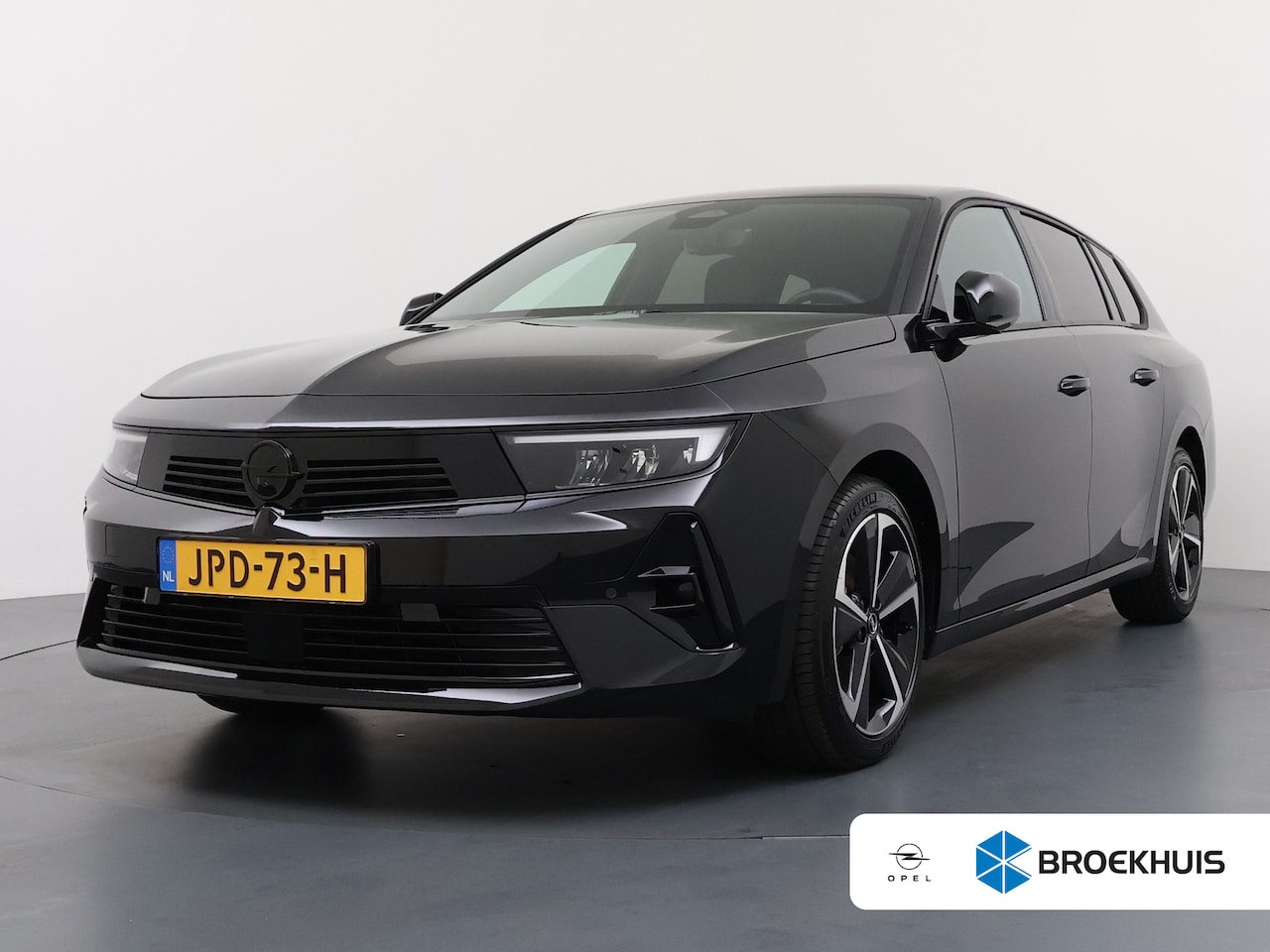 Opel Astra Sports Tourer - 1.2 GS Line | Alcantara bekleding | Cruise control adaptief | LED koplampen - AutoWereld.nl