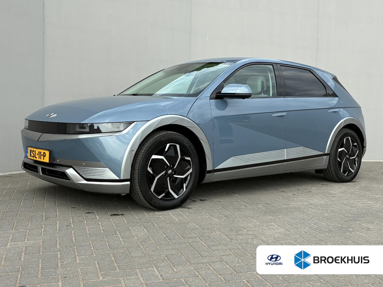 Hyundai IONIQ 5 - Lounge 77.4 kWh / SOH 100% / Fabrieksgarantie tot 12-2027 / CCS snelladen / Head Up Displa - AutoWereld.nl