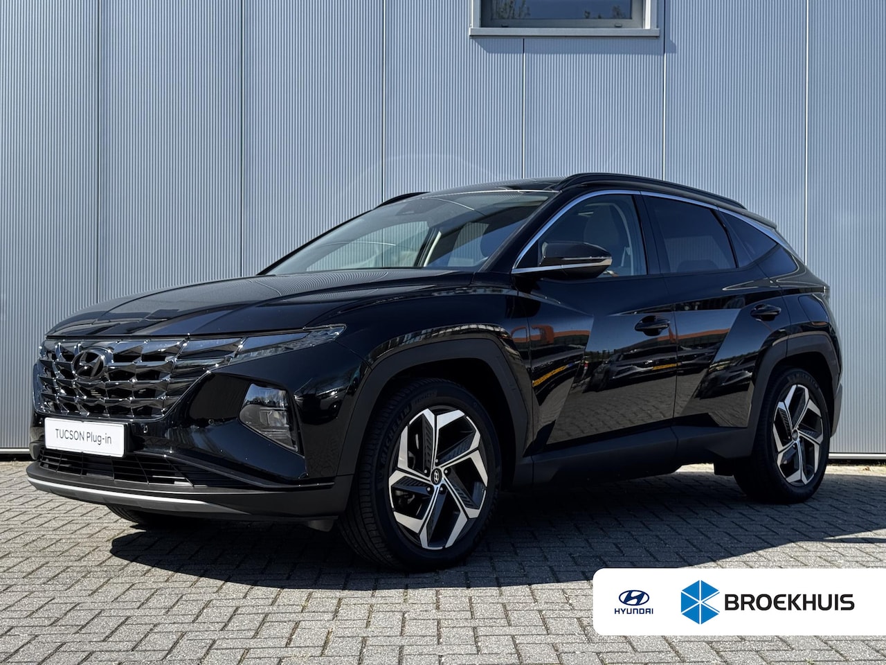 Hyundai Tucson - 1.6 T-GDI PHEV Comfort Smart 4WD / Pano Dak / 19" LM / Stoelverwarming / - AutoWereld.nl