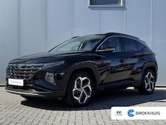 Hyundai Tucson - 1.6 T-GDI PHEV Comfort Smart 4WD / Pano Dak / 19" LM / Stoelverwarming /