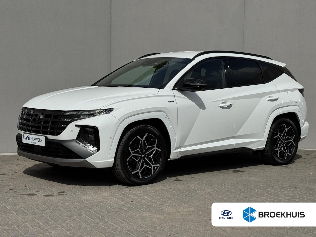 Hyundai Tucson - 1.6 T-GDI PHEV N Line 4WD / Automaat / Dealer onderhouden / Fabrieksgarantie tot 04-2028 / - AutoWereld.nl