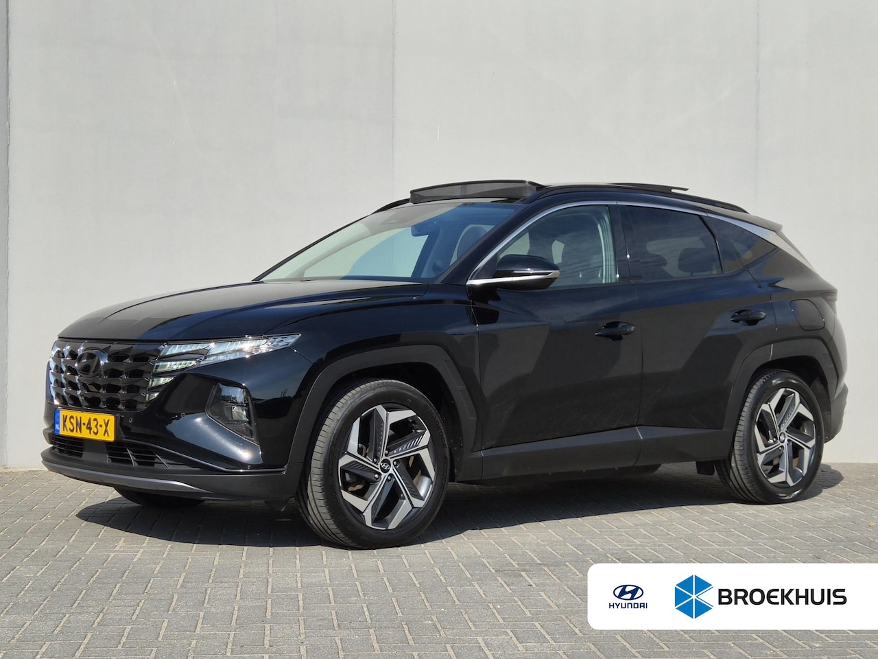 Hyundai Tucson - 1.6 T-GDI PHEV Comfort Smart Sky 4WD / Dealeronderhouden / Fabrieksgarantie tot 06-2027 / - AutoWereld.nl