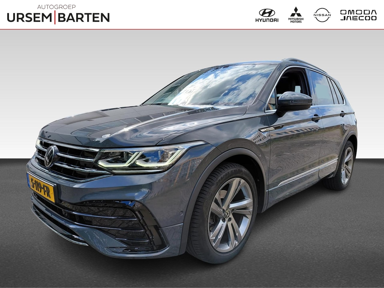 Volkswagen Tiguan - 1.5 TSI R-Line Business 1.5 TSI R-Line Business+ - AutoWereld.nl