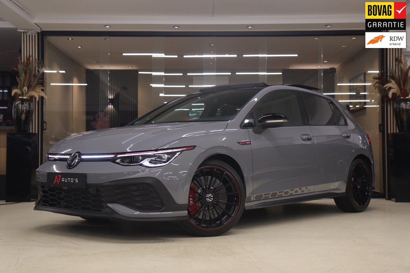 Volkswagen Golf - 2.0 TSI GTI 45 JAHRE CLUBSPORT AKRA/PANO/ACC/DCC/CAM/HUD/CARPLAY/IQ/VOLL - AutoWereld.nl