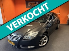 Opel Insignia - 1.8 / 5 DEURS / EDITION-SPORT / VELE OPTIES