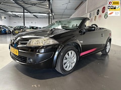 Renault Mégane coupé cabriolet - 2.0-16V Tech Line/Leder/Dealer onderhouden/Apk nieuw