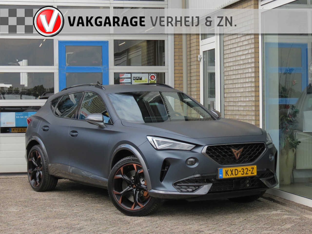 CUPRA Formentor - 1.4 e-Hybrid VZ 245 Copper Edition BREMBO BBK|BEATS AUDIO|Super Sport Stuur|Winter Pakket| - AutoWereld.nl