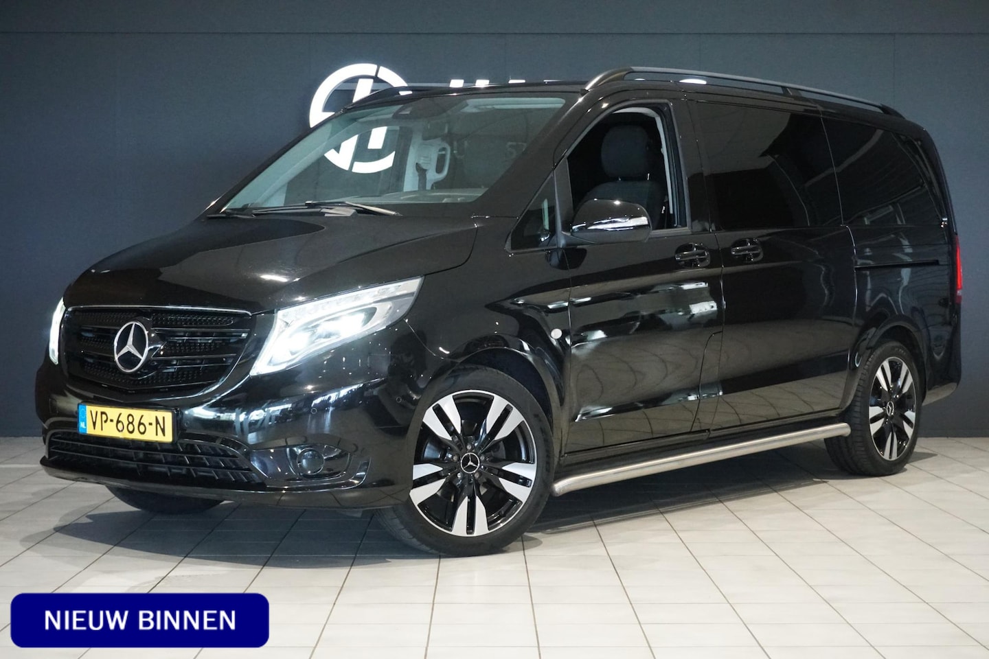 Mercedes-Benz Vito - 114 CDI Lang DC Comfort *MARGE* + 2 SCHUIFDEUREN / CAMERA / LED / CLIMATE CONTROL - AutoWereld.nl
