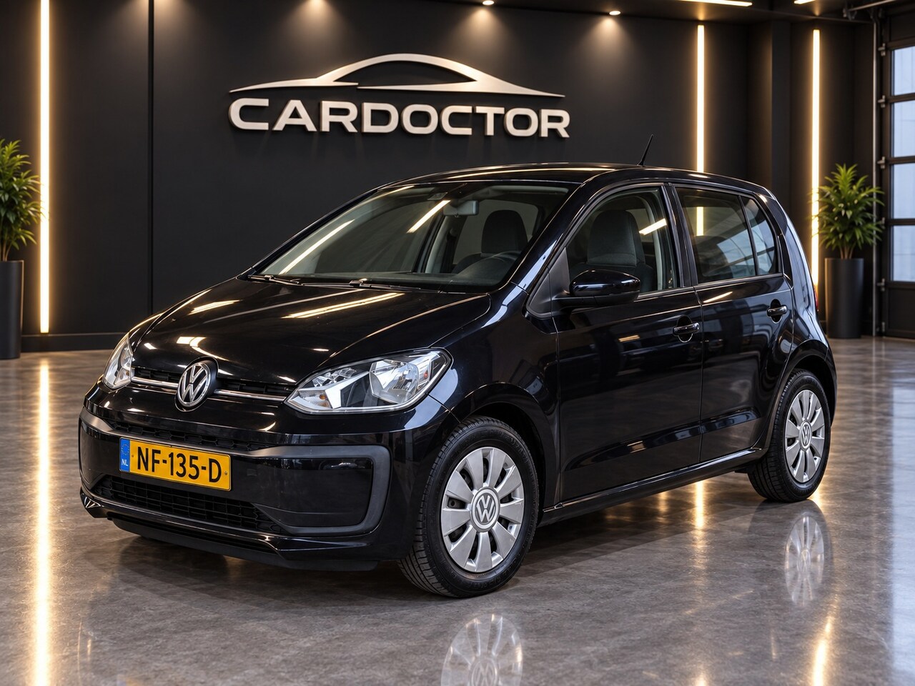 Volkswagen Up! - 1.0 Airco - Bluetooth - NW APK - NAP! - AutoWereld.nl