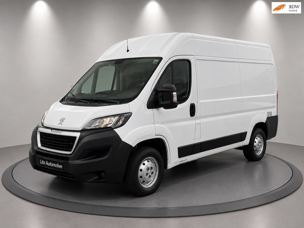 Peugeot Boxer - 335 2.0 BlueHDI L2H2 Premium 335 2.0 BlueHDI L2H2 Premium - AutoWereld.nl
